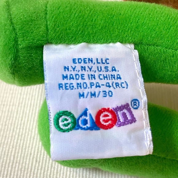 VINTAGE EDEN FRANKLIN THE TURTLE PLAYS BASEBALL PLUSH STUFFED TOY 8.5” NWT - Picture 14 of 16